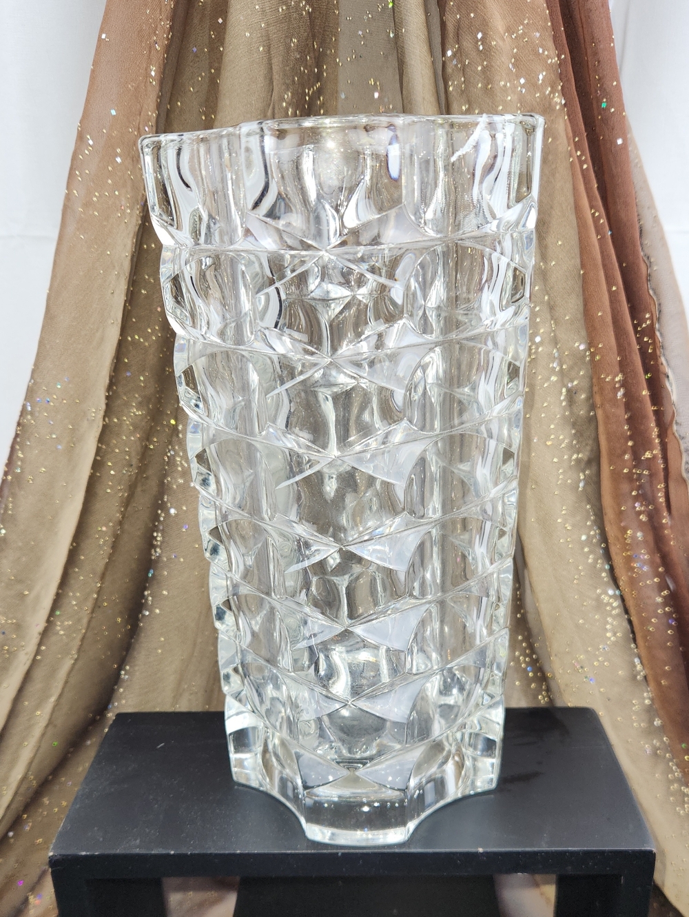 Clear Textured Glass Vase - Elegant Home Accent